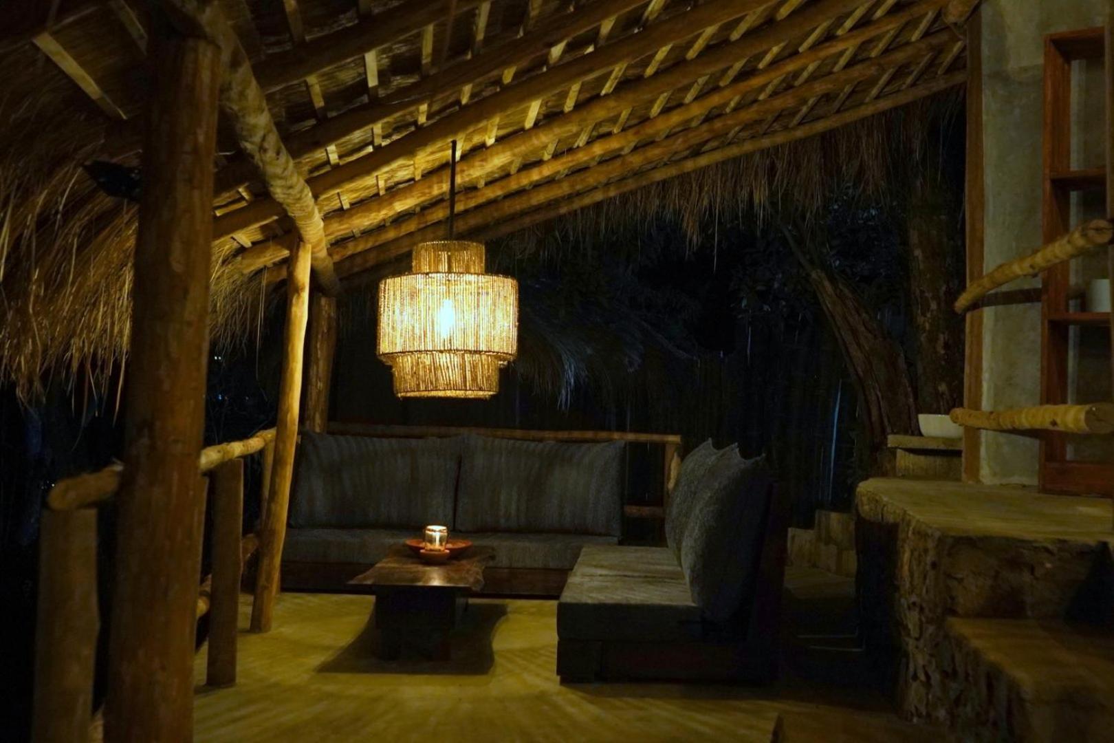 Gaga Bees Ella Hotel Luaran gambar